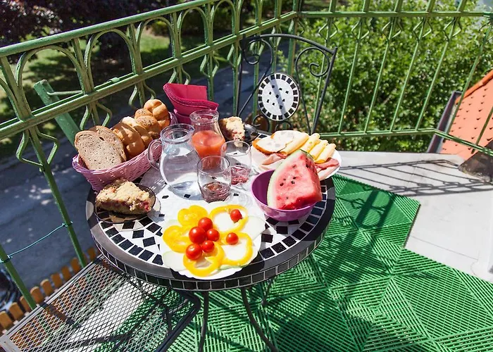 Slunecni Dum Casa de hóspedes 3*